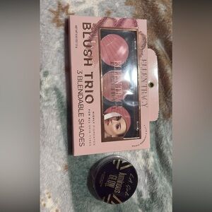 Both for $5 Ellen Tracy Lush Trio Blush Palette - Soft Pink Hues